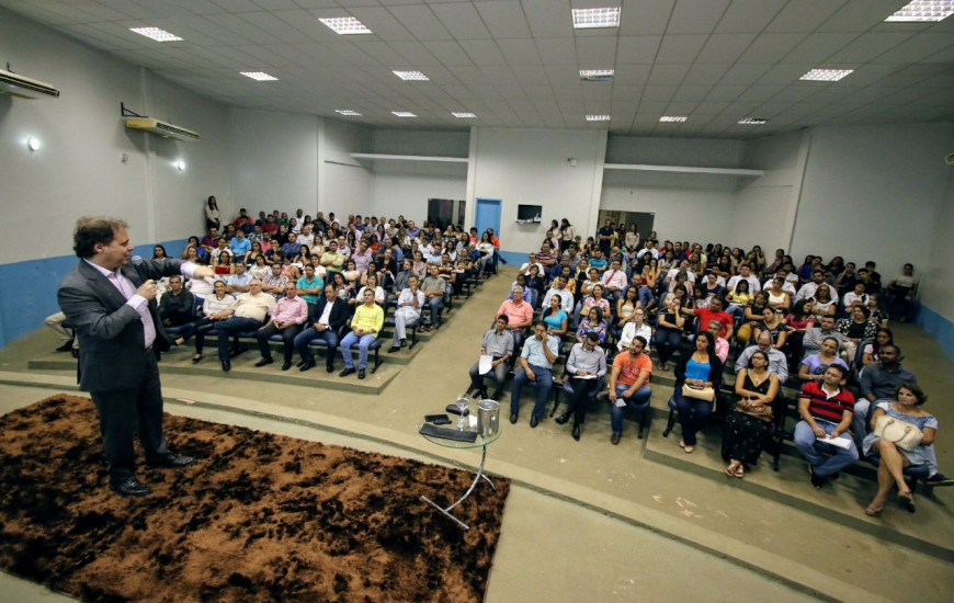 Palestra foi realizada no auditório da UnirG em Gurupi