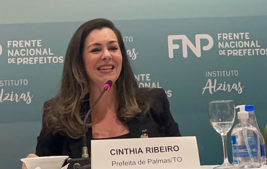 Prefeita Cinthia Ribeiro 