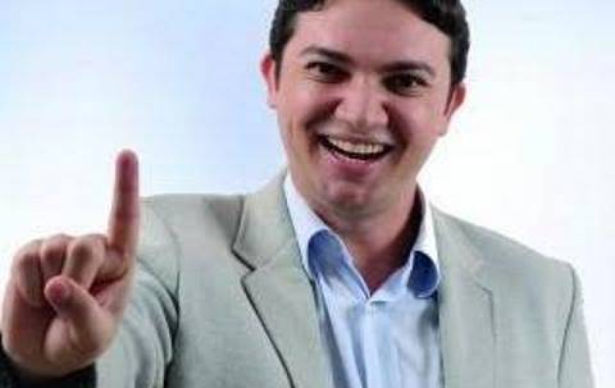 Cleison Almeida Nunes foi eleito presidente da Assemp 