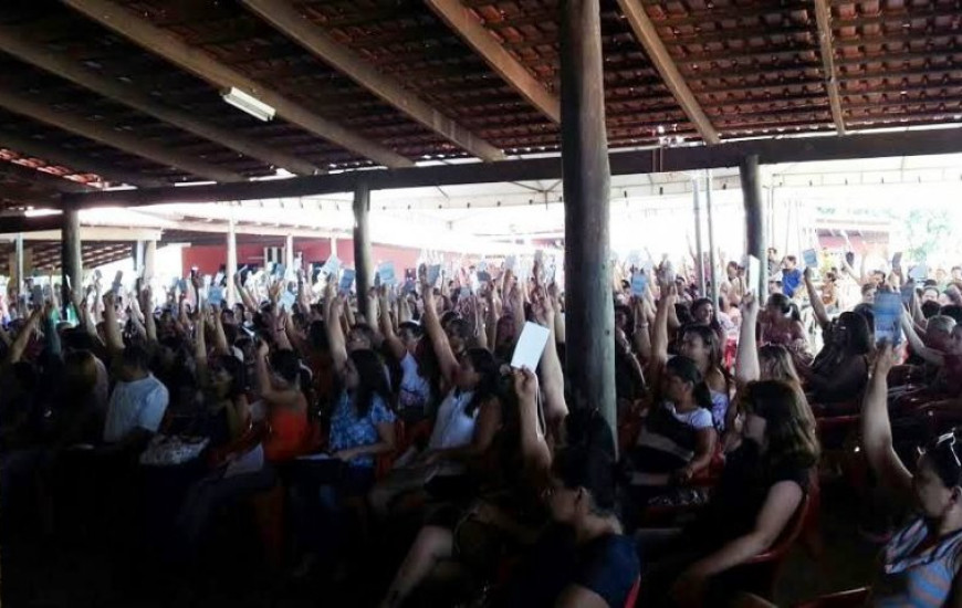 Professores decidem por deflagrar greve em Palmas
