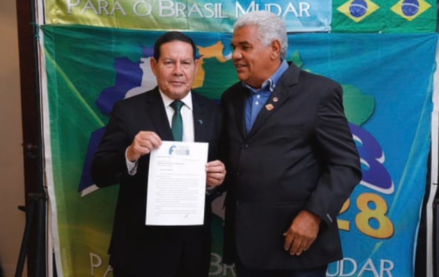  Hamilton Mourão e Carlão