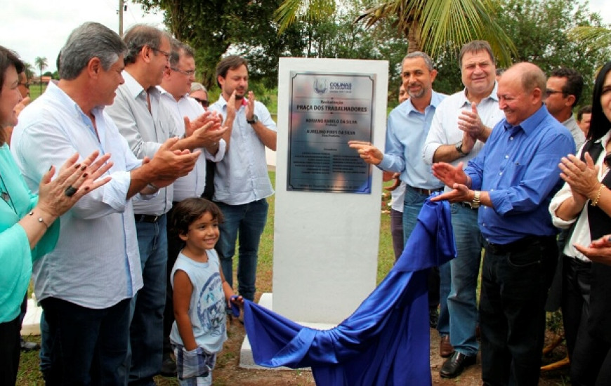 Governador participa de inauguração de obras em Colinas