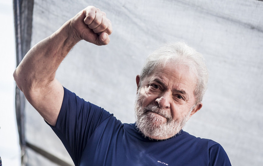 Lula é o candidato do PT à eleição deste ano