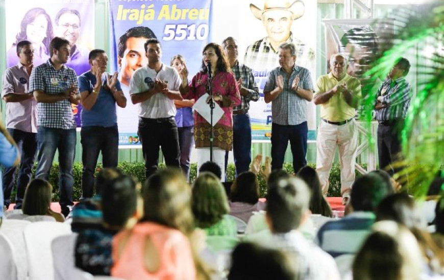 Senadora Kátia Abreu em evento no sábado
