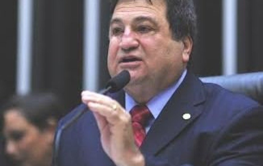 Cesar Halum defende derrubada do veto