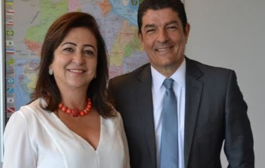 Senadora e Vinícius Lages