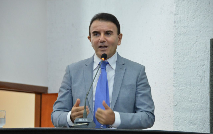 Deputado estadual Eduardo Siqueira Campos (UB/TO)