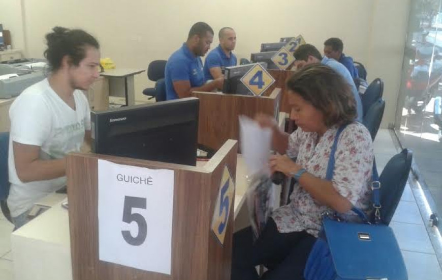 Agentes e fiscais atuando em outras funções