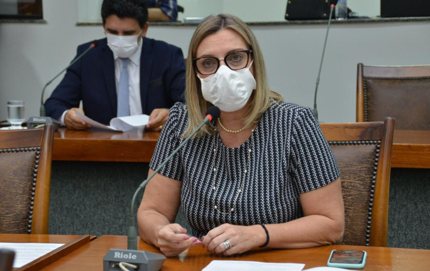 Deputada estadual Claudia Lelis (PV)