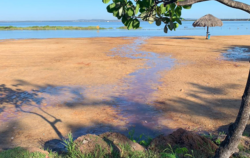 MPE apura se há poluição na praia
