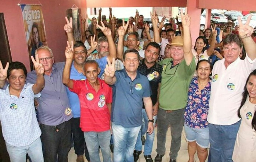 Por onde passou, o candidato defendeu mais investimentos na educação