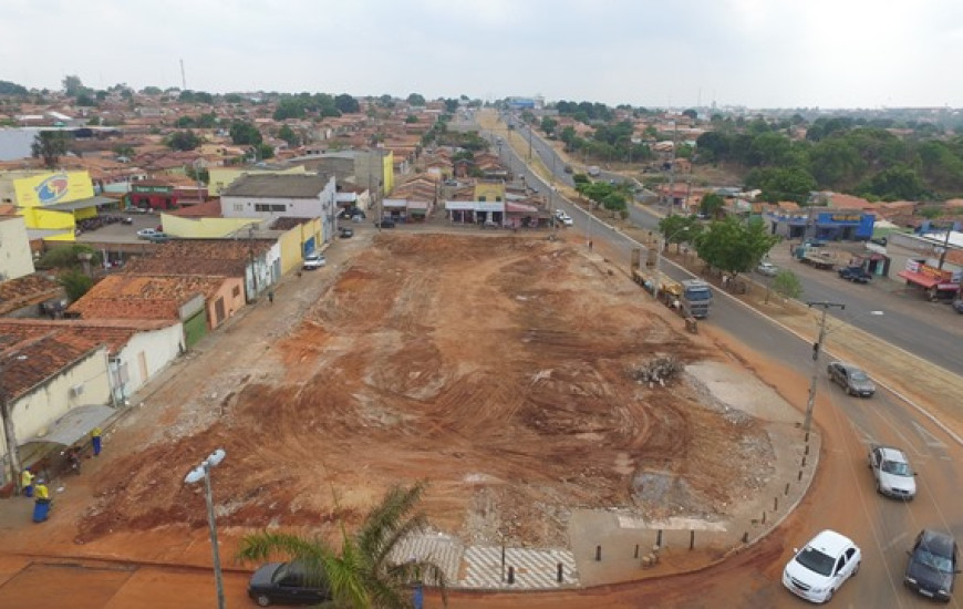 prazo para construção da Nova Feirinha, previsto na licitação, é de seis meses