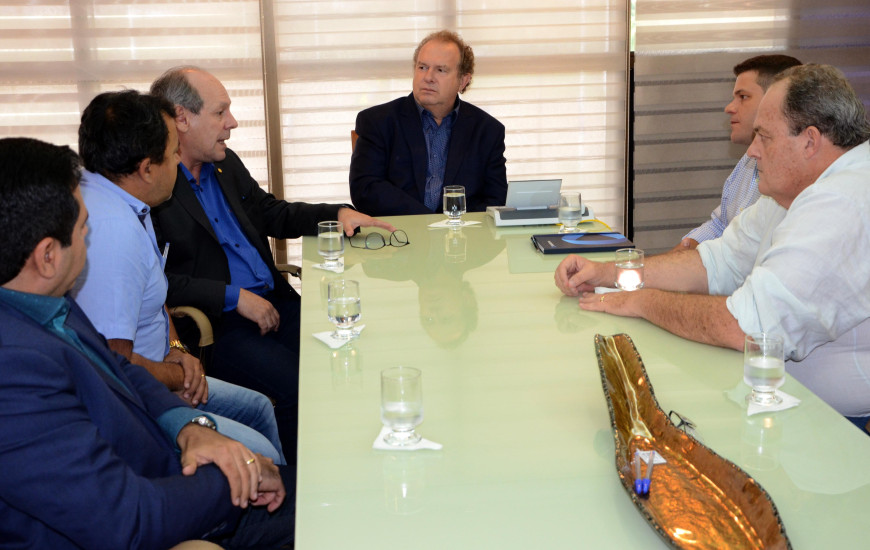 O encontro ocorreu no Palácio Araguaia, em Palmas