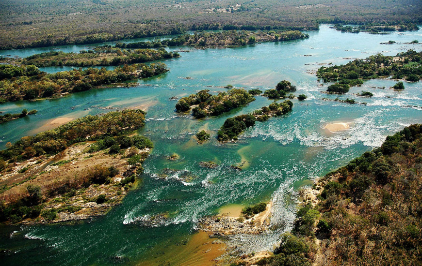 Vista aérea do arquipélago do Tropeço, em Peixe