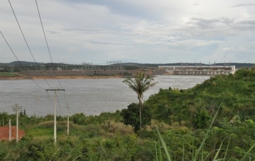 Usina de Estreito