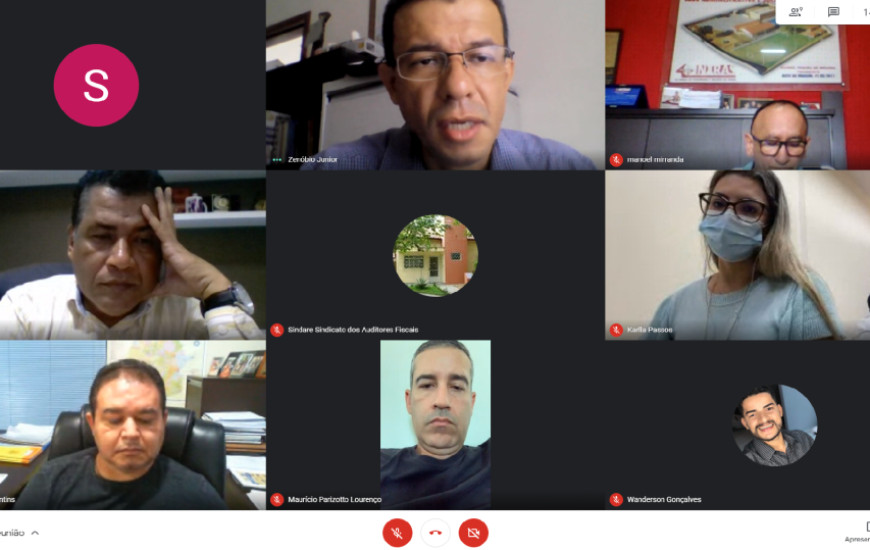 Representantes dos servidores debatem solução para o pagamento de passivos.