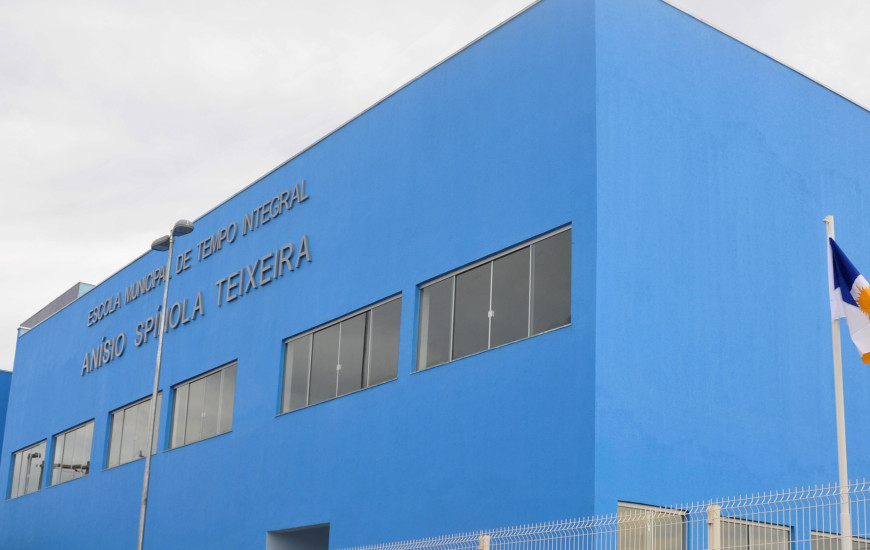 Palestra foi na Escola Municipal de Tempo Integral Anísio Teixeira