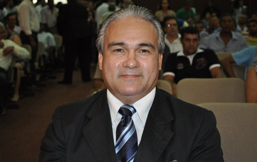 Juvenal Klayber pegou avião emprestado