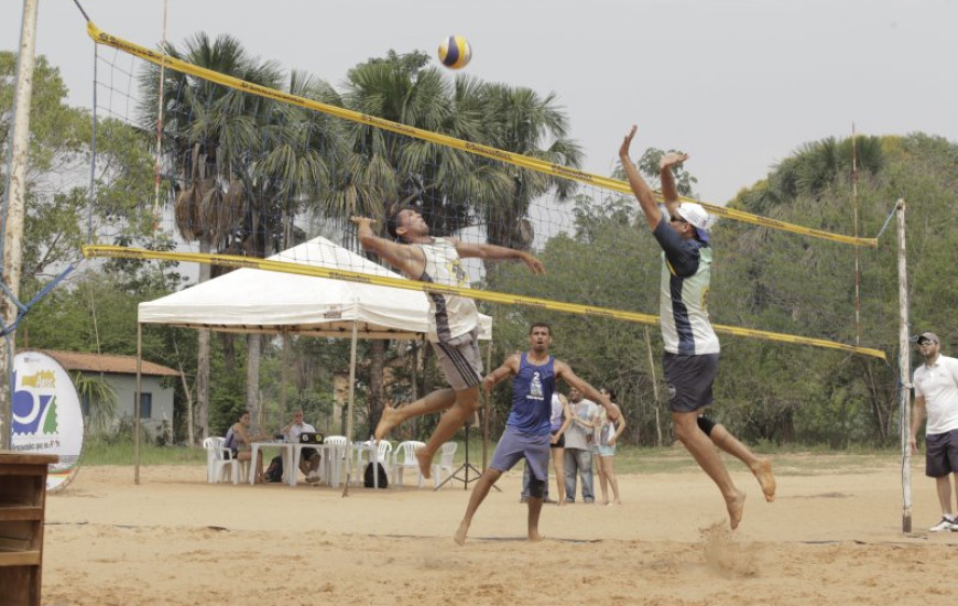 Torneio de vôlei fez parte da programação