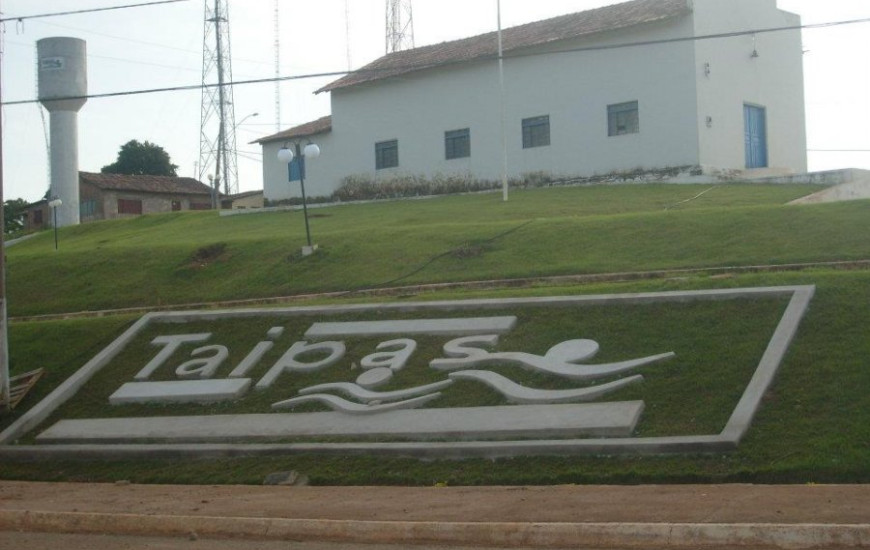 Taipas