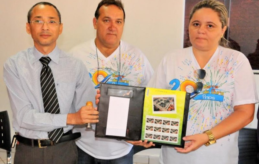 Lançamento de selo postal comemorativo