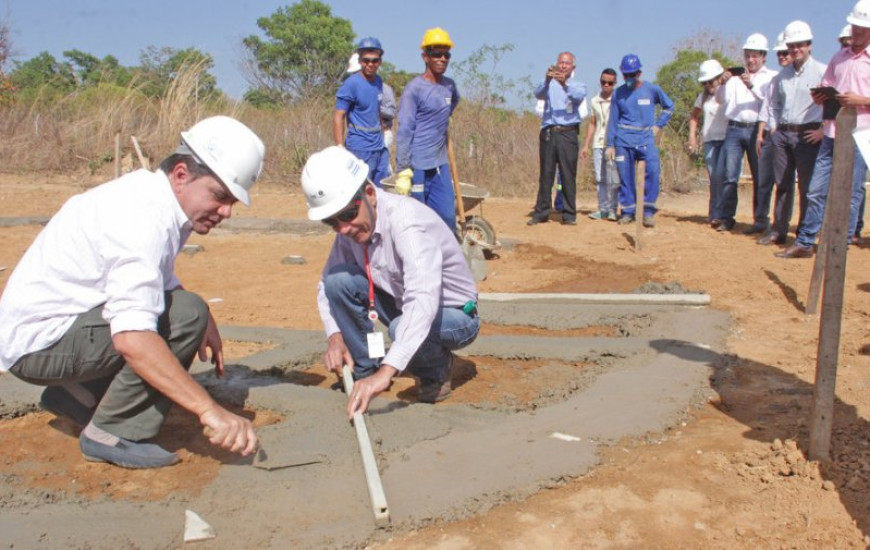 Prefeito vistoria obras na Capital