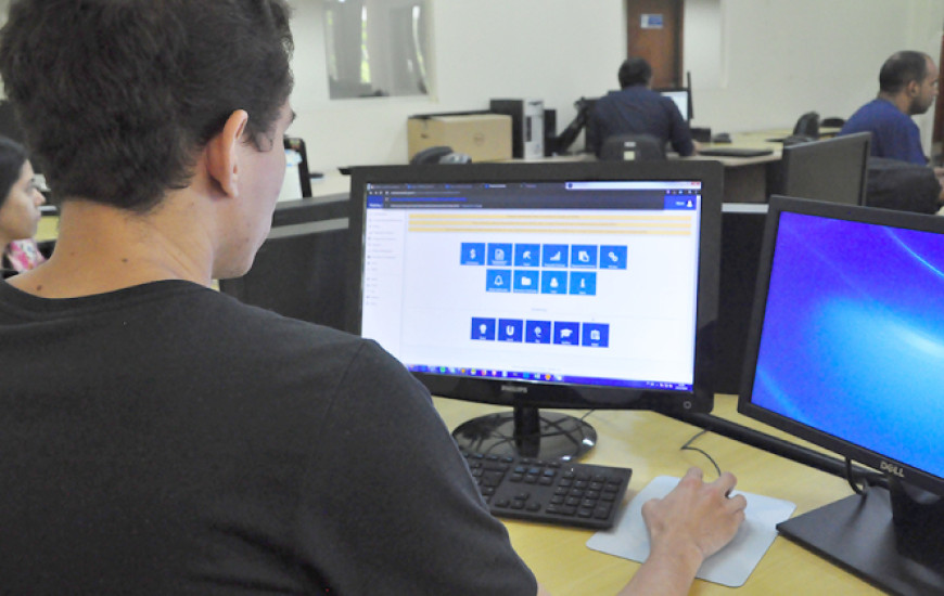 Meta é atualizar os dados de mais de 50 mil servidores públicos