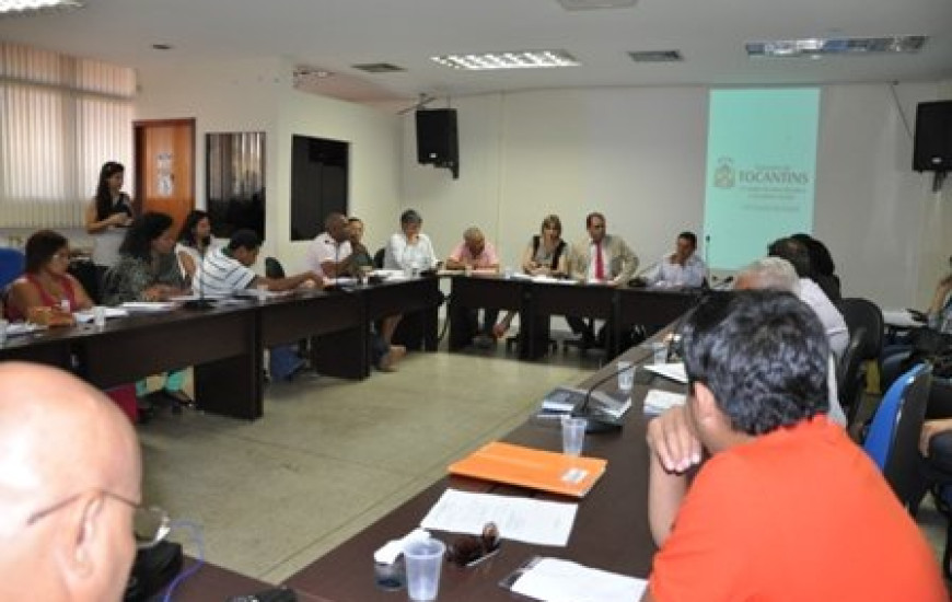 Reunião entre UFT e Sesau