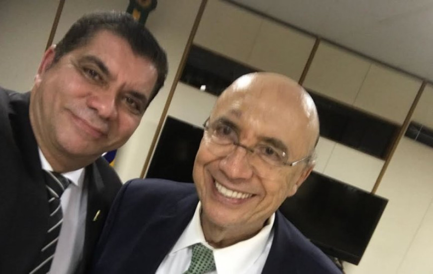 Amastha e ministro Henrique Meirelles