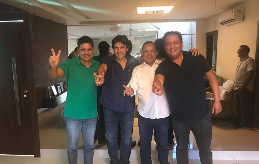 Vicentinho recebe apoio de ex-coordenador de campanha de Amastha no Bico