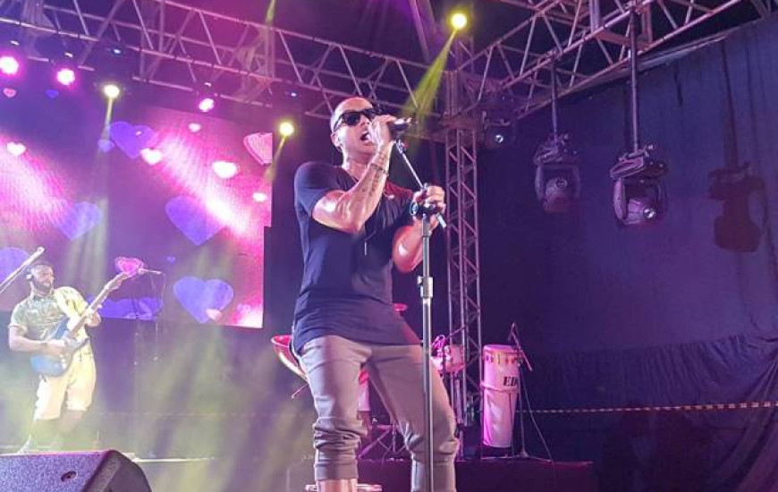 Show atrai 13 mil pessoas em Porto Nacional