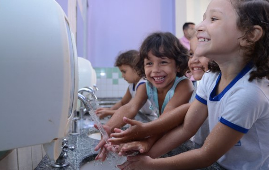 Outros CMEIs estão recebendo melhorias 
