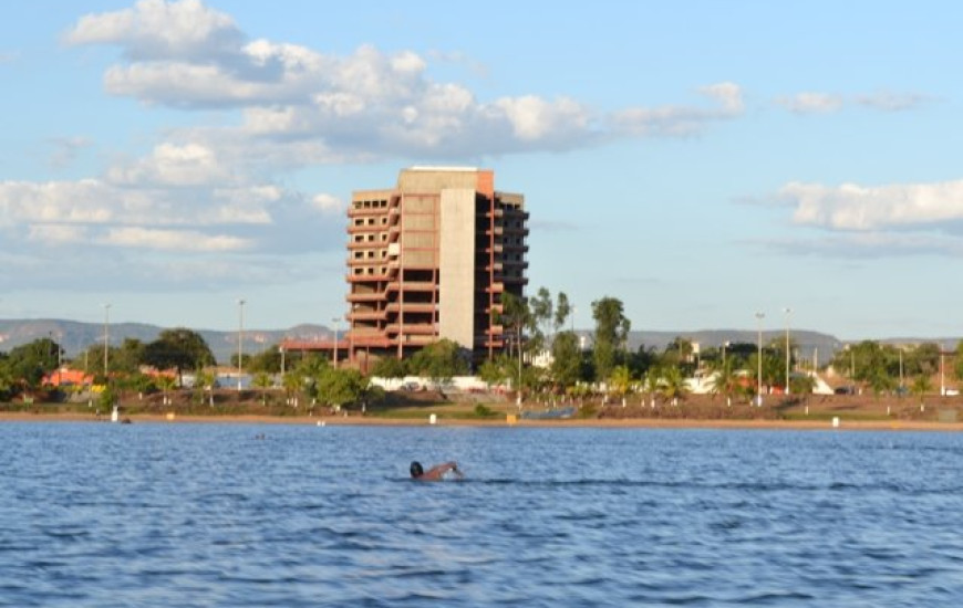 Travessia do Lago, em Palmas
