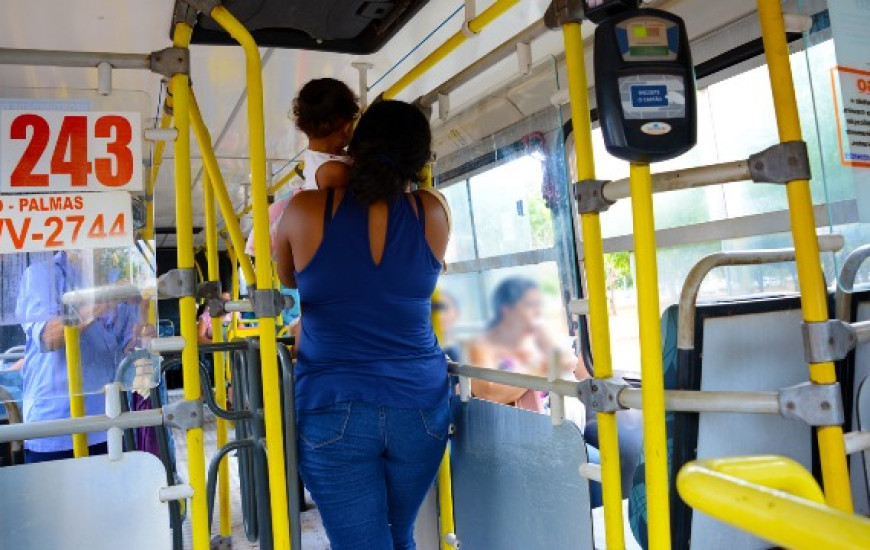 Prefeitura aprova cartão de passe livre para crianças menores de sete anos 