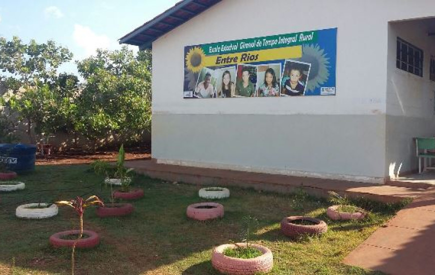 Escola Estadual Girassol de Tempo Integram Rural
