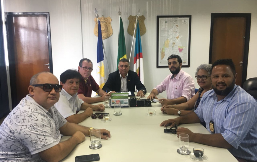 Sindicato dos Policiais Civis se reúne com novo gestor da SSP