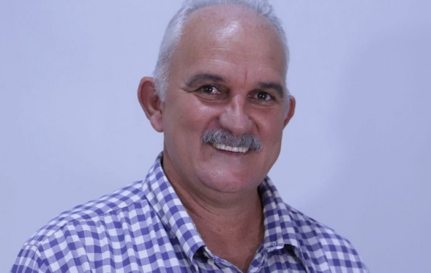 Temis Domingos, prefeito de Nova Olinda.
