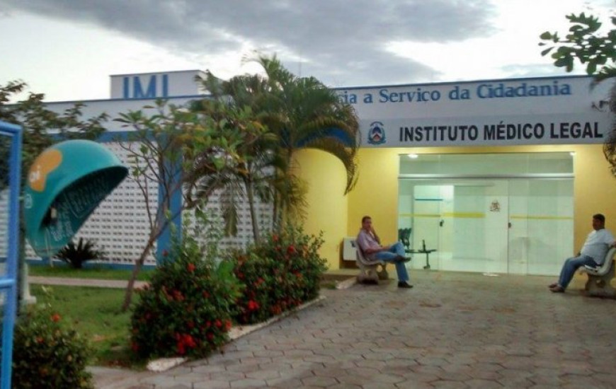 Câmaras do IML estão sem funcionar