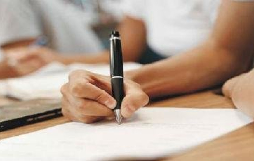 Estudantes de oito cursos podem concorrer