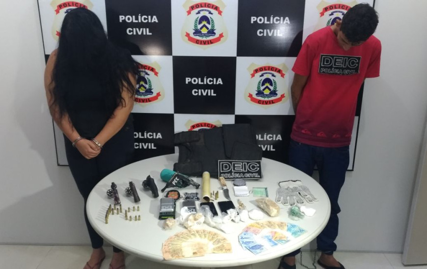 Mulher foi presa em flagrante na Avenida JK