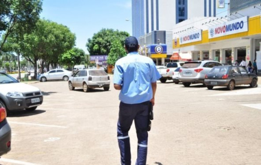 MPE recomenda adequações no estacionamento