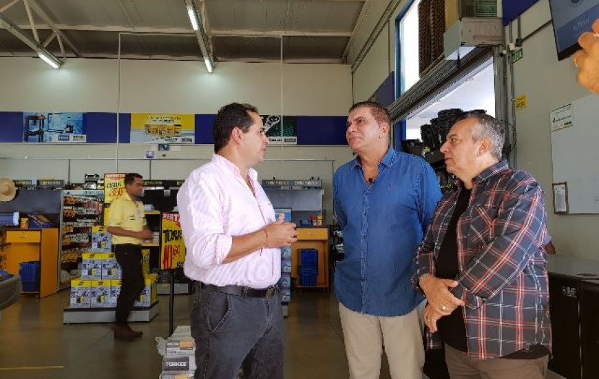 Promessa do prefeito é levar energia renovável para todo estado