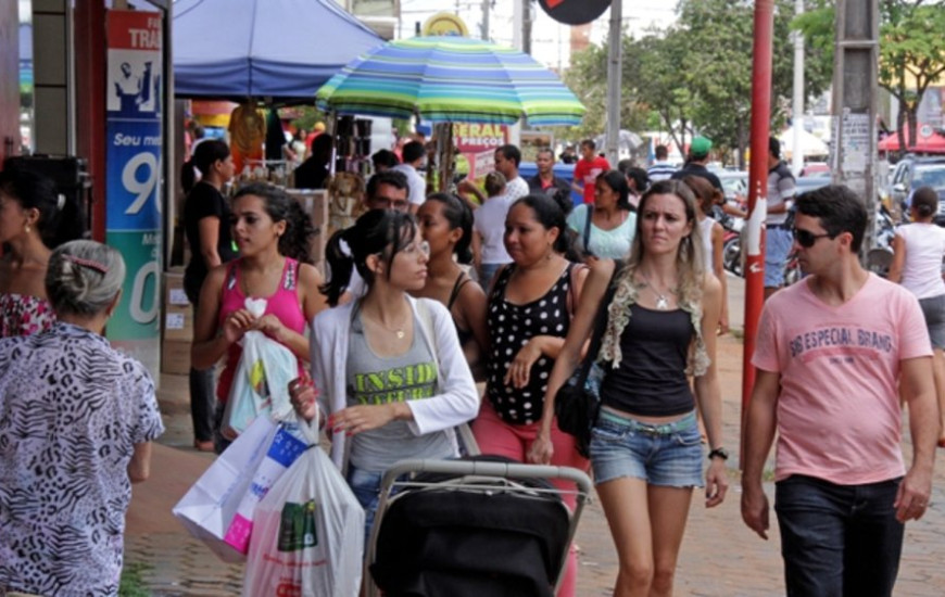75,1% das famílias dizem que acesso a crédito está mais difícil