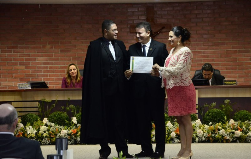 Eduardo comanda articulações na Assembléia