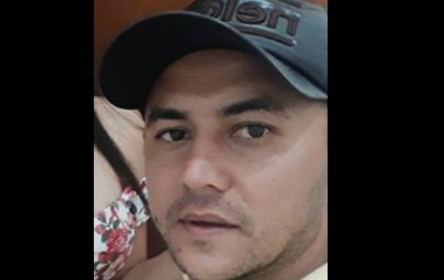Jovem foi morto após ser atingido por tiro nas costas
