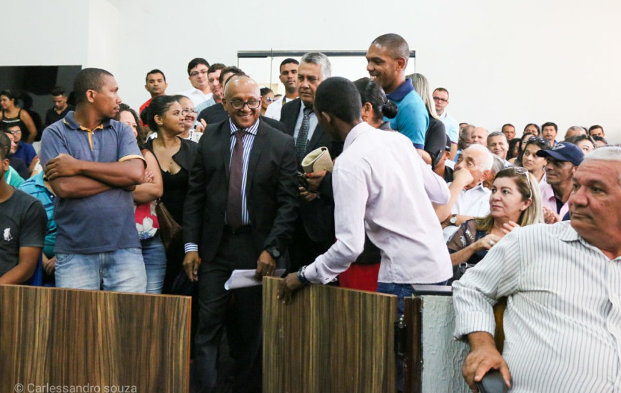 Salmon Pugas tomou posse como vereador de Porto Nacional