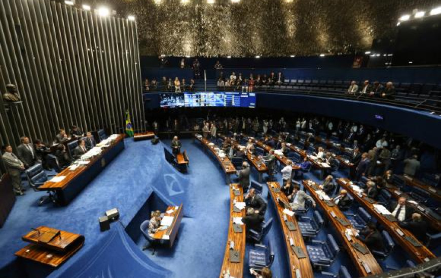 Se aprovado em 2 turnos, texto segue para análise dos deputados
