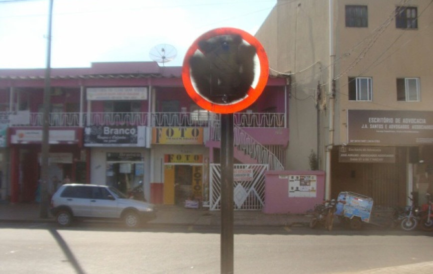 Pichações de placas acontecem no Centro e em outros setores