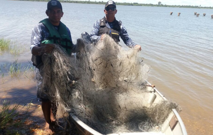 Equipe intensificou fiscalização no lago