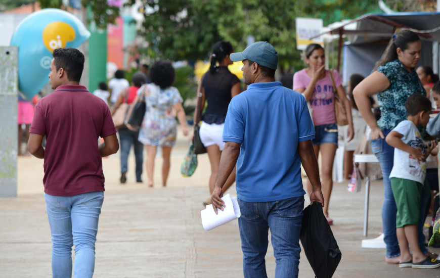 Salários foram antecipados em 11 dias